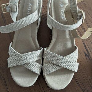 Vivaia wedges size 39 (8 women)